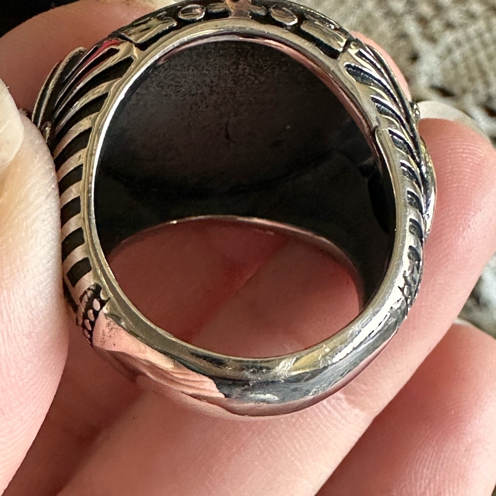 Unique Silver Engraved Ring - Picture 5 of 5